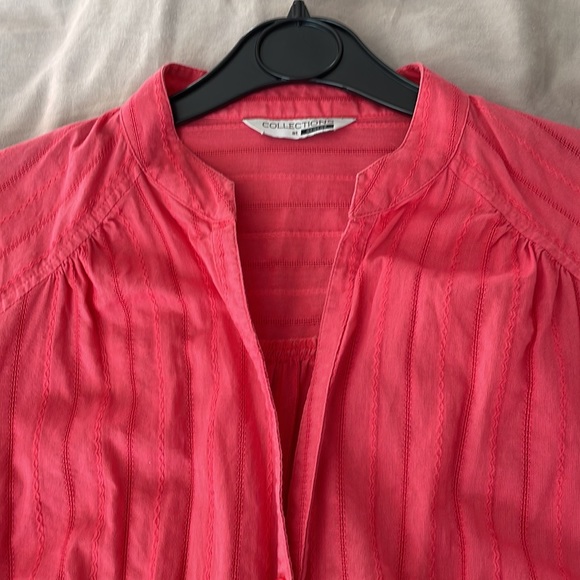 Pretty Coral cover up shirt - Picture 2 of 8